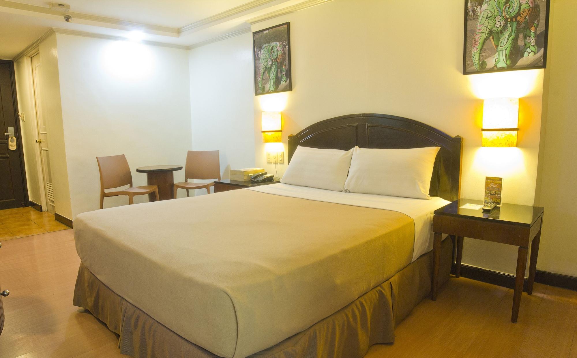Fersal Hotel Neptune Makati Makati City Buitenkant foto